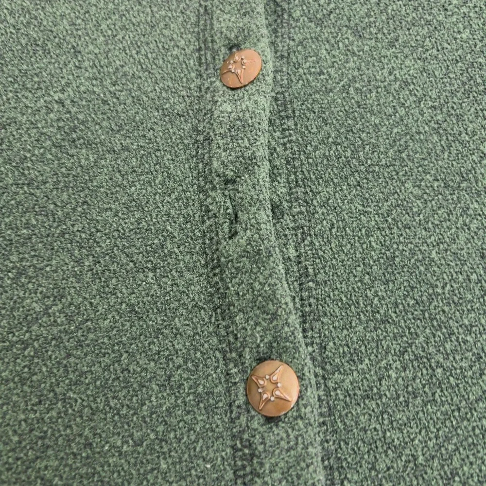 L.L. Bean measurements pit